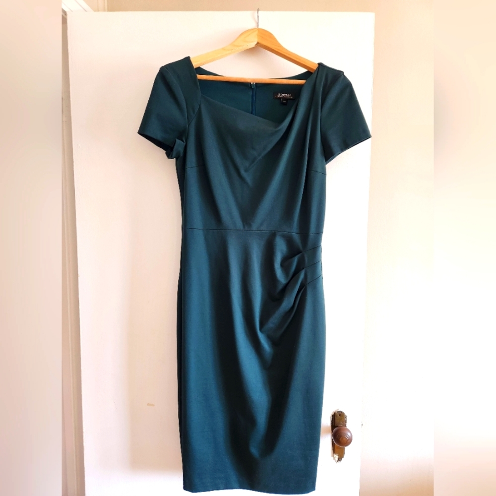 Le Chateau Emerald Green Fitted, Classy Dress, Asymmetrical neckline